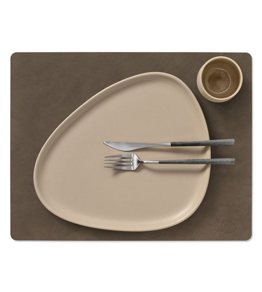 Hovedbilde Bordbrikke Square L Nupo Caviar